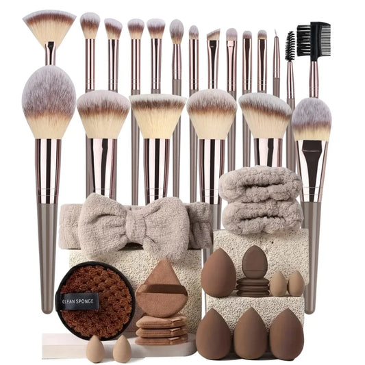 Perfectly Packed – Pro Brushes for All Looks