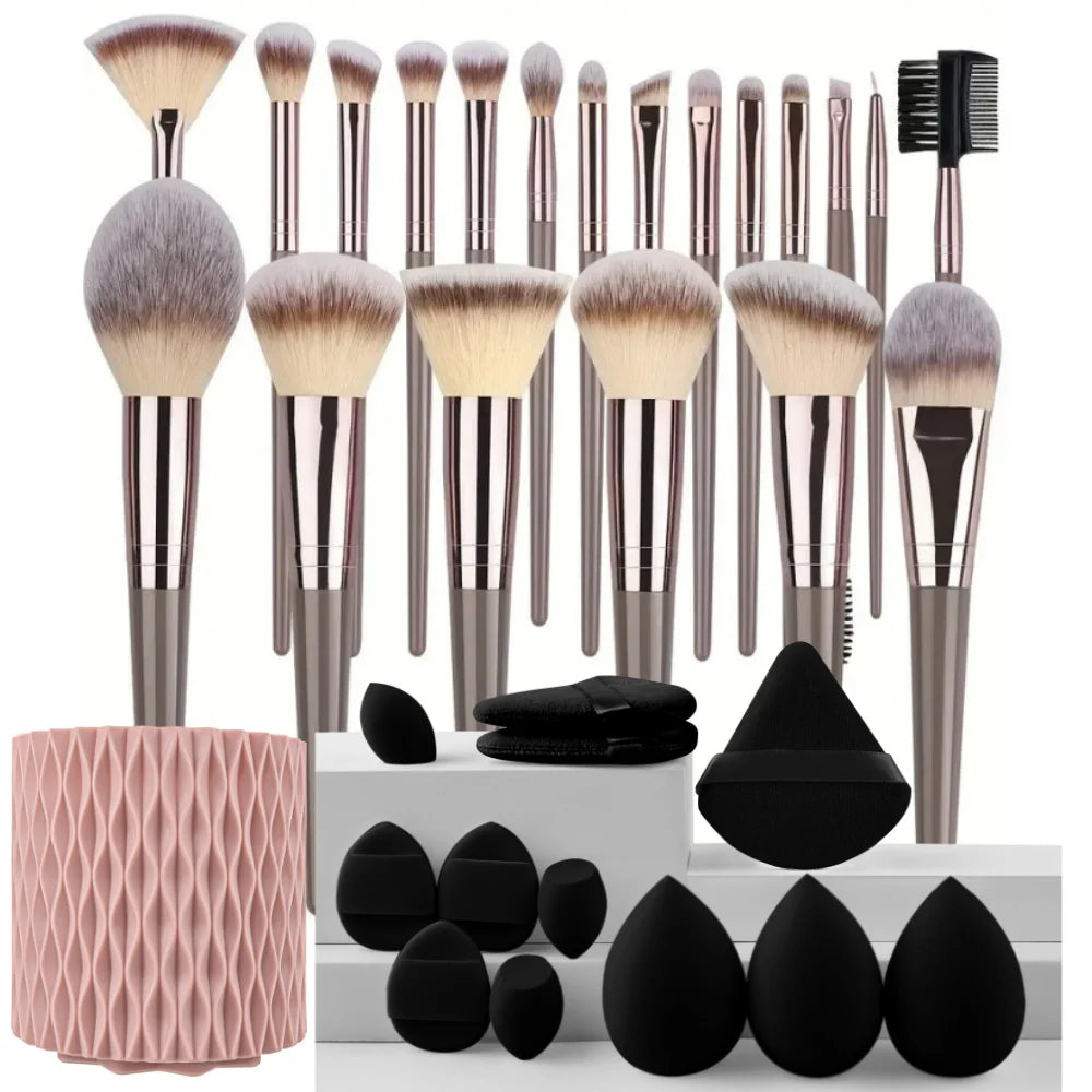 Perfectly Packed – Pro Brushes for All Looks