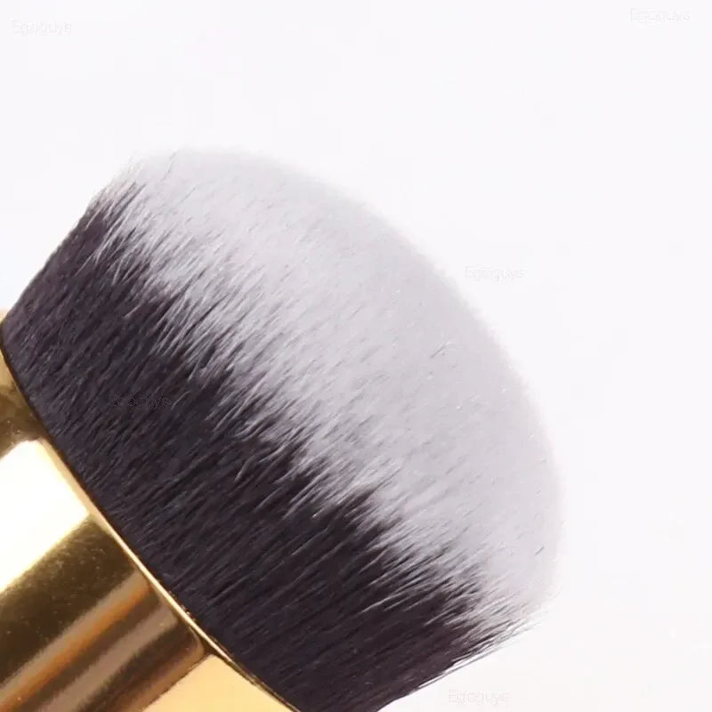 Foundation Brush – Mushroom Design, Smooth Application