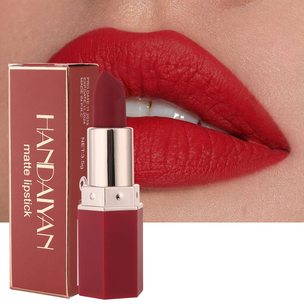 6-Color Matte Lipstick – Vibrant & Long-Lasting