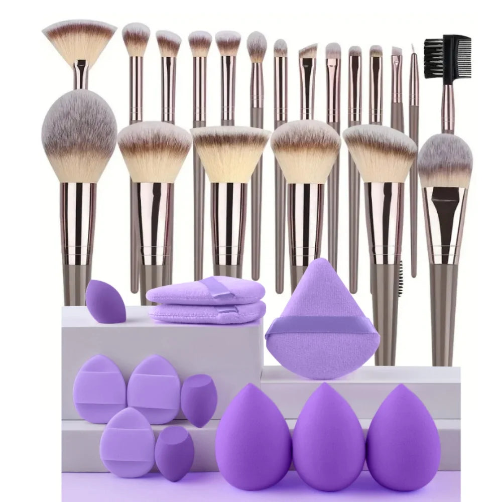 Perfectly Packed – Pro Brushes for All Looks