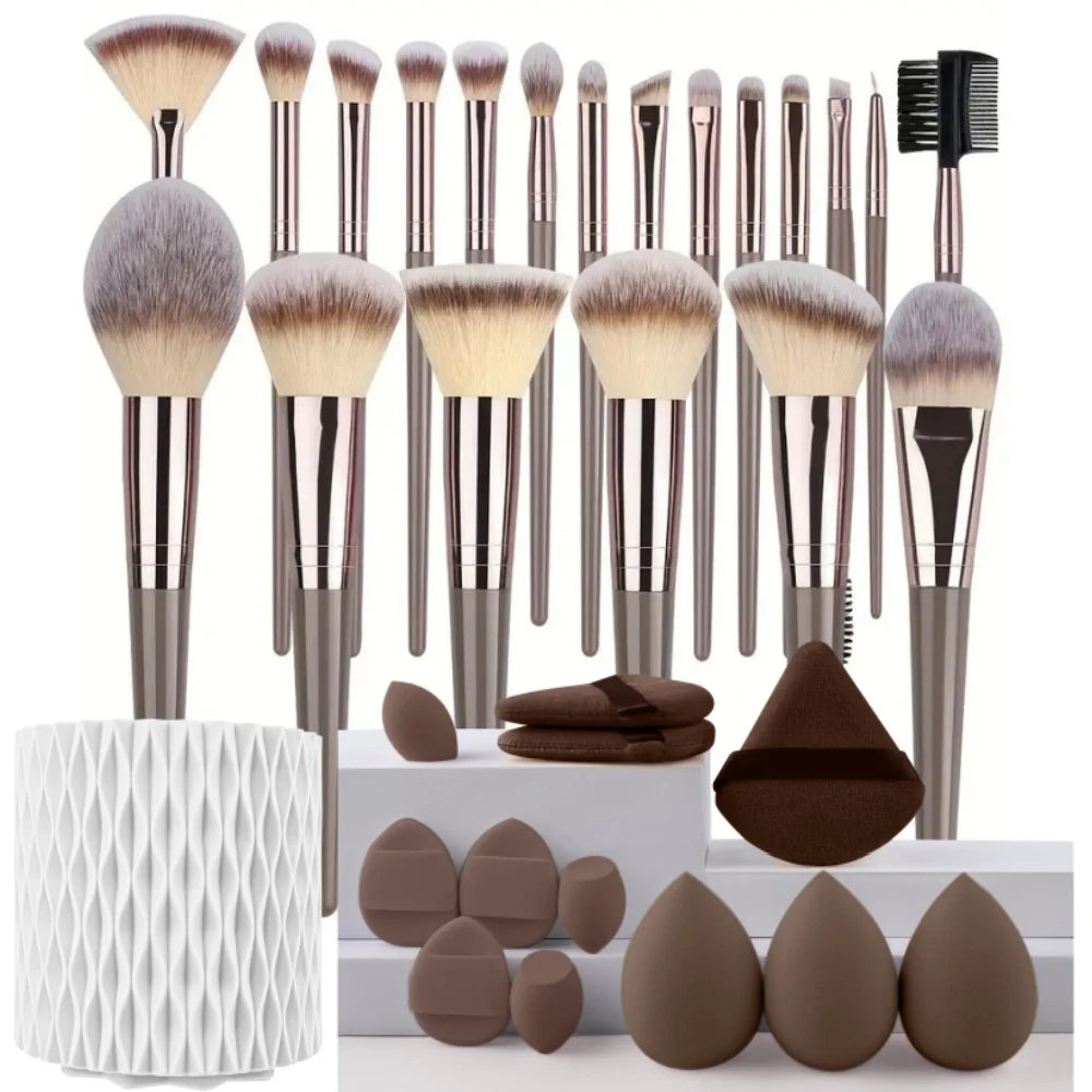 Perfectly Packed – Pro Brushes for All Looks