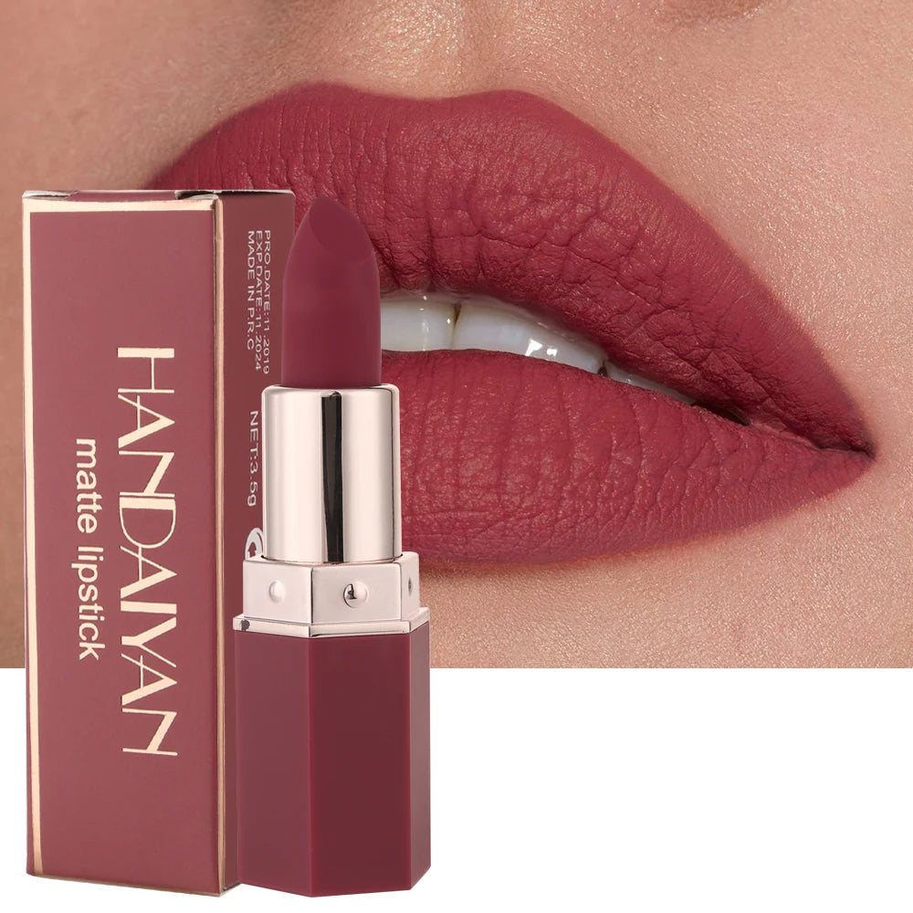 6-Color Matte Lipstick – Vibrant & Long-Lasting