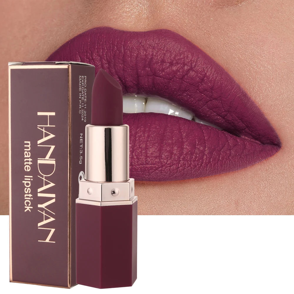 6-Color Matte Lipstick – Vibrant & Long-Lasting