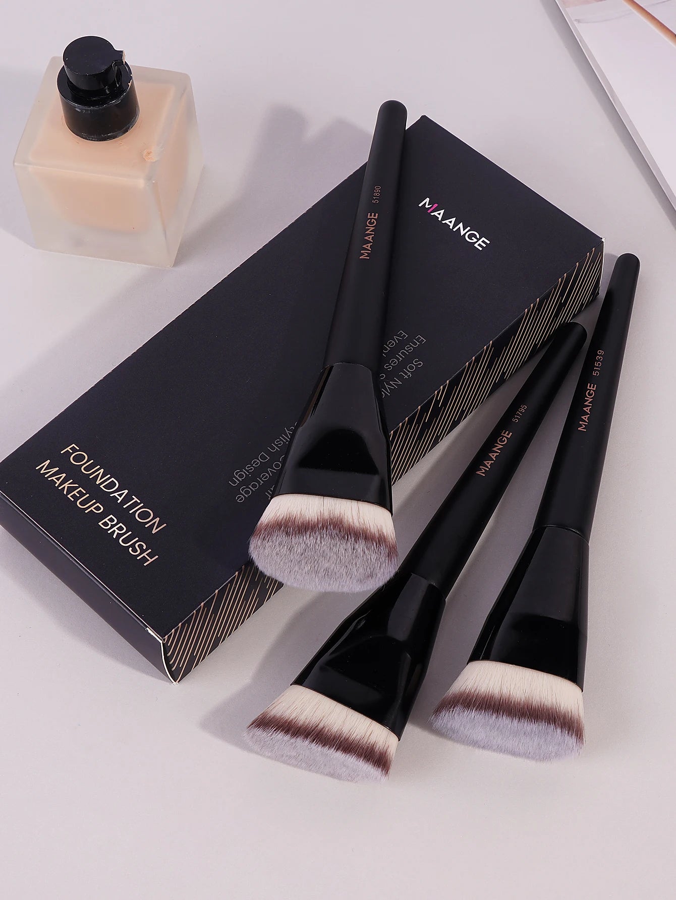 Maange 3pcs Brush Set – Perfect Blending