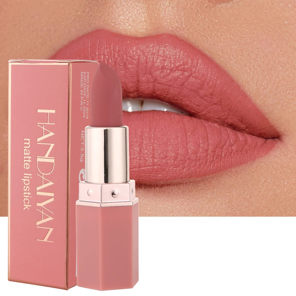 6-Color Matte Lipstick – Vibrant & Long-Lasting