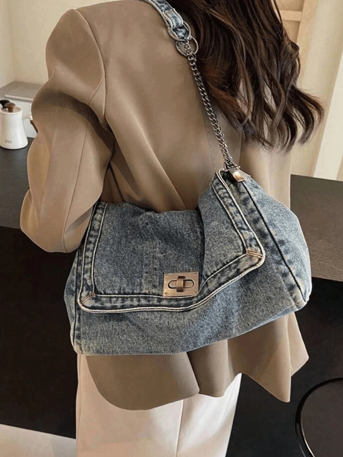 Denim Tote Bag – Chain Strap, Metal Buckle, Vintage Design