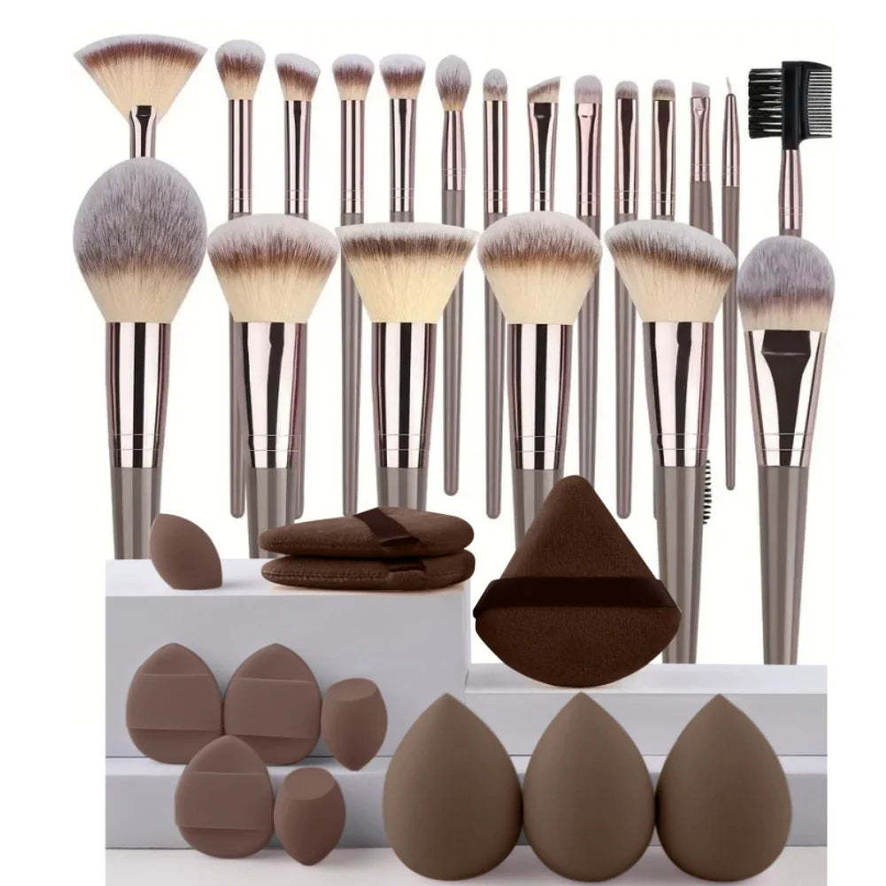 Perfectly Packed – Pro Brushes for All Looks