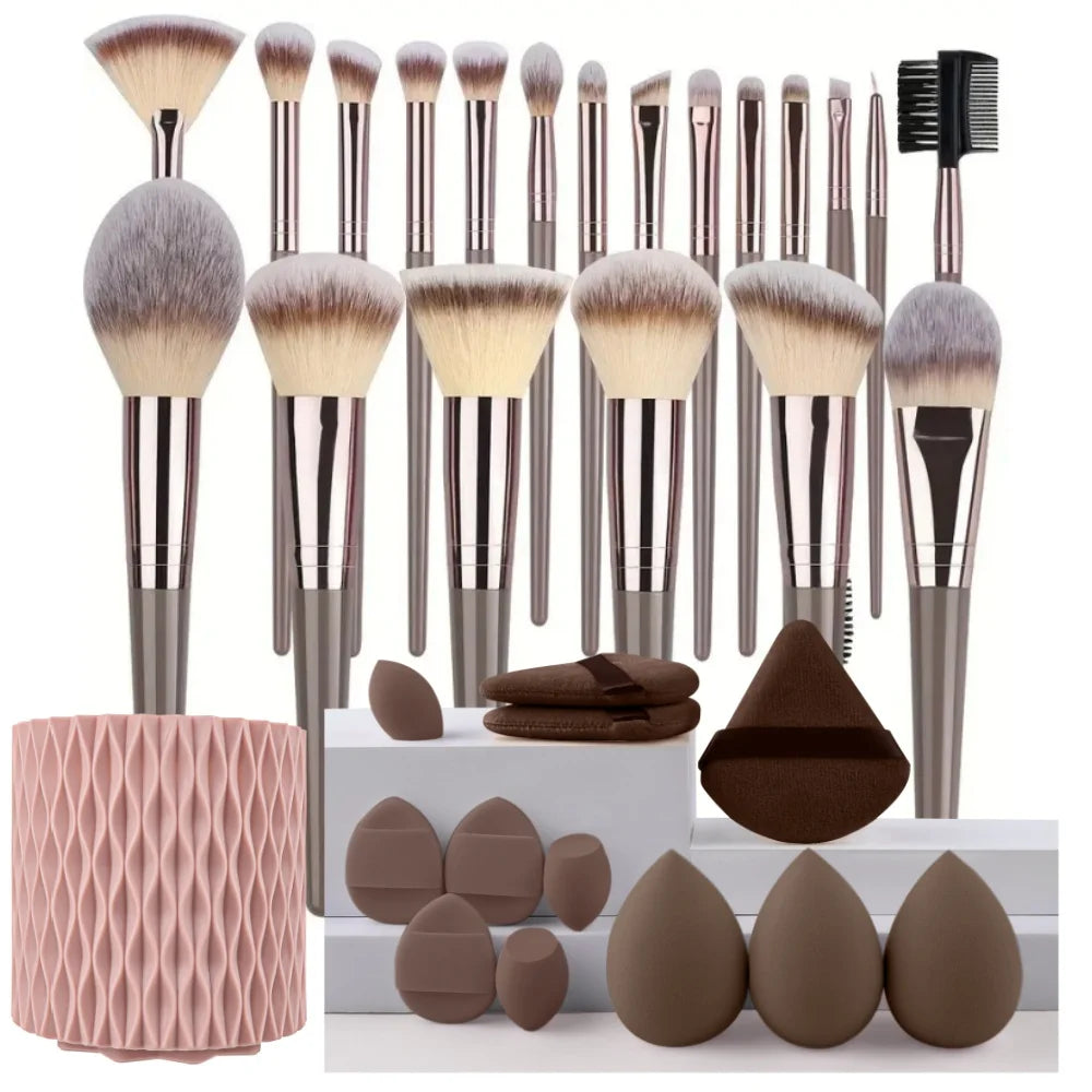Perfectly Packed – Pro Brushes for All Looks